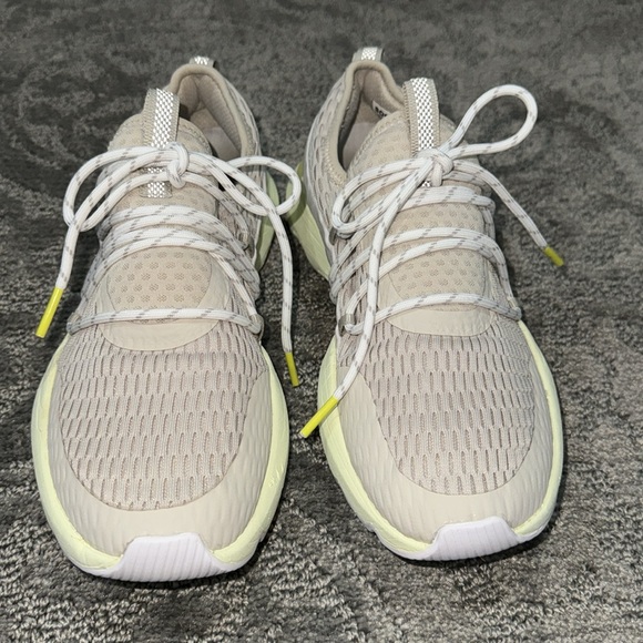 •Sorel Kinetic Impact• - Picture 2 of 6